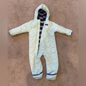Patagonia reversible snowsuit 2T
